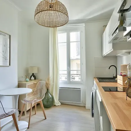 Appartement Pretty 24 M Near Batignolles